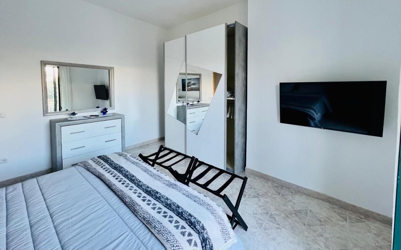 Infinity Experience Casa Vacanza Incantevole Con Terrazzo Scala Extérieur photo