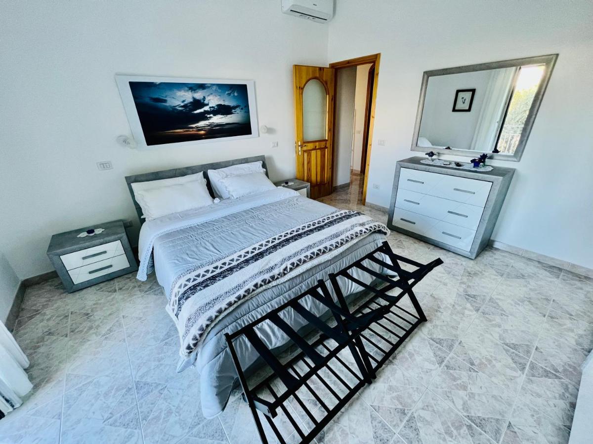 Infinity Experience Casa Vacanza Incantevole Con Terrazzo Scala Extérieur photo