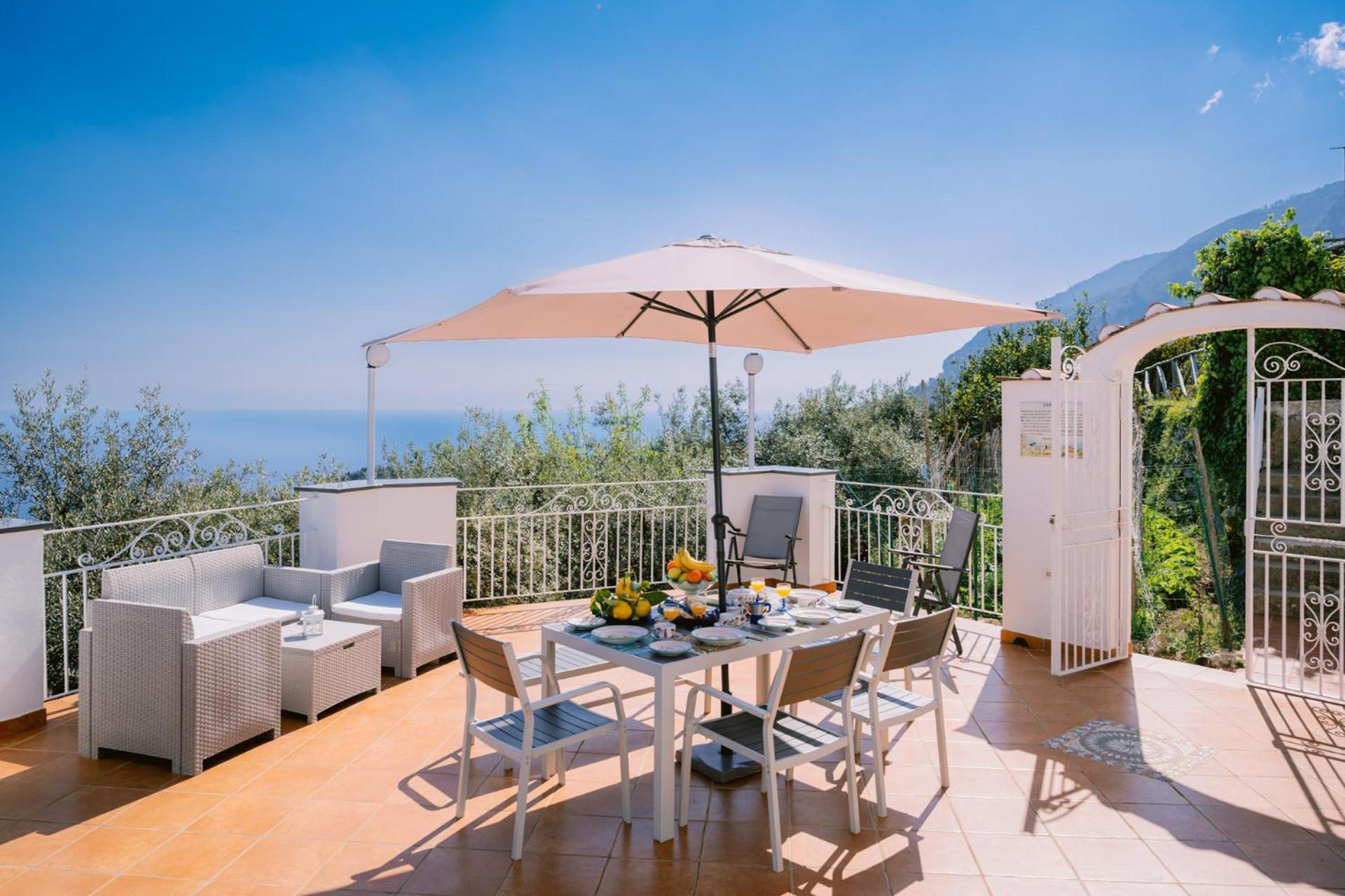 Infinity Experience Casa Vacanza Incantevole Con Terrazzo Scala Extérieur photo