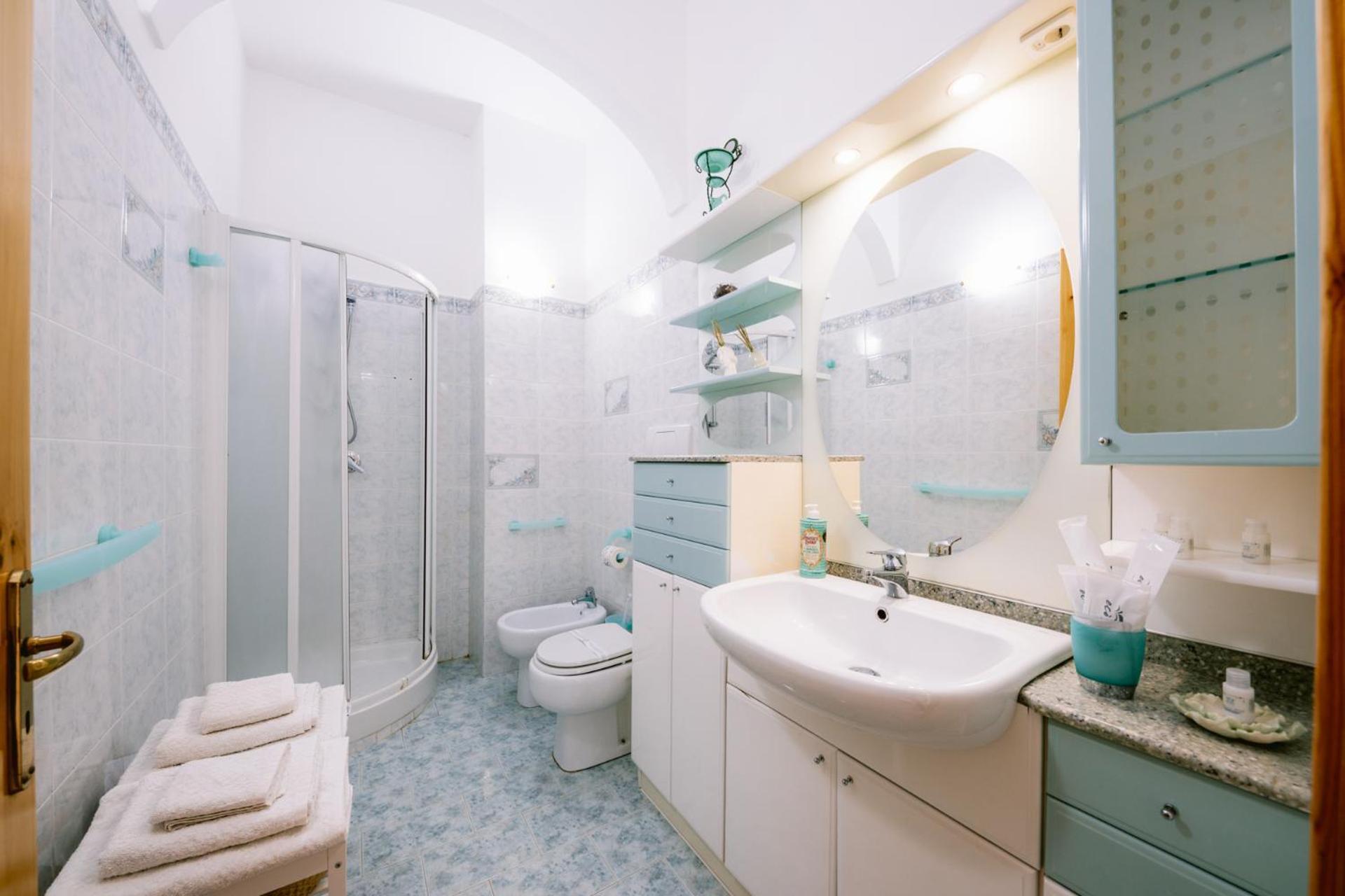 Infinity Experience Casa Vacanza Incantevole Con Terrazzo Scala Extérieur photo